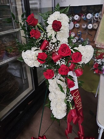 18&quot; Cross with 12 red  roses